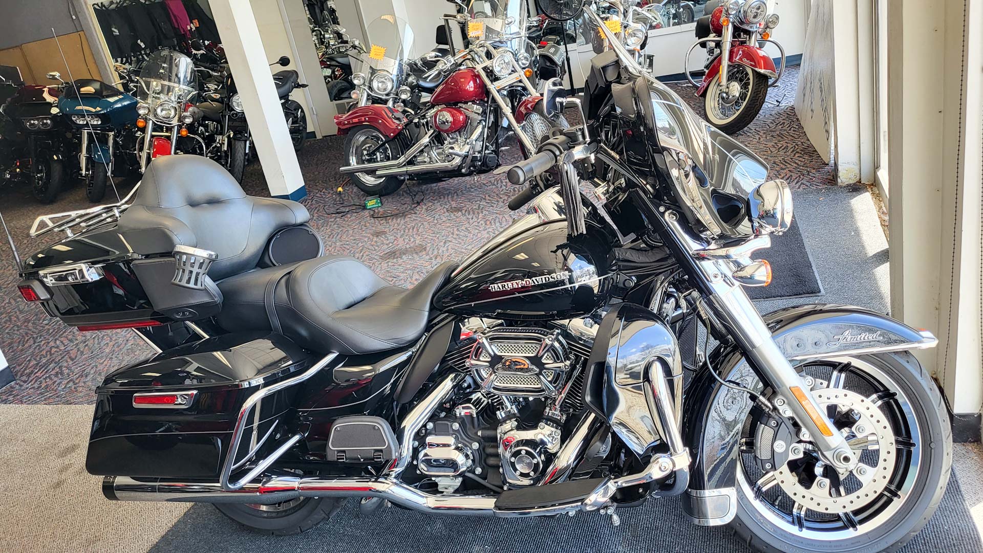 2016 Harley Ultra Limited FLHTK